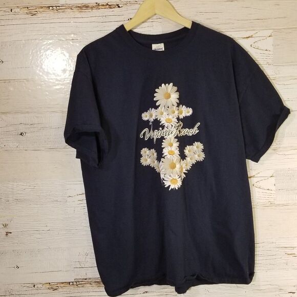 Virginia Beach graphic tee - Picture 1 of 8